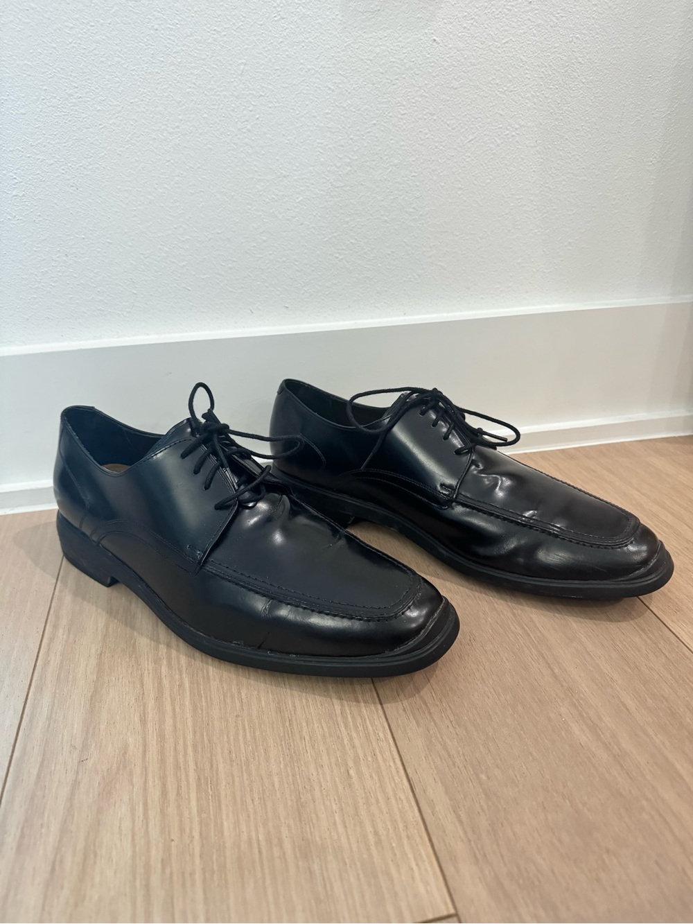 Cole Haan Black Men's Lace-Up Dress Shoes- Size 10.5